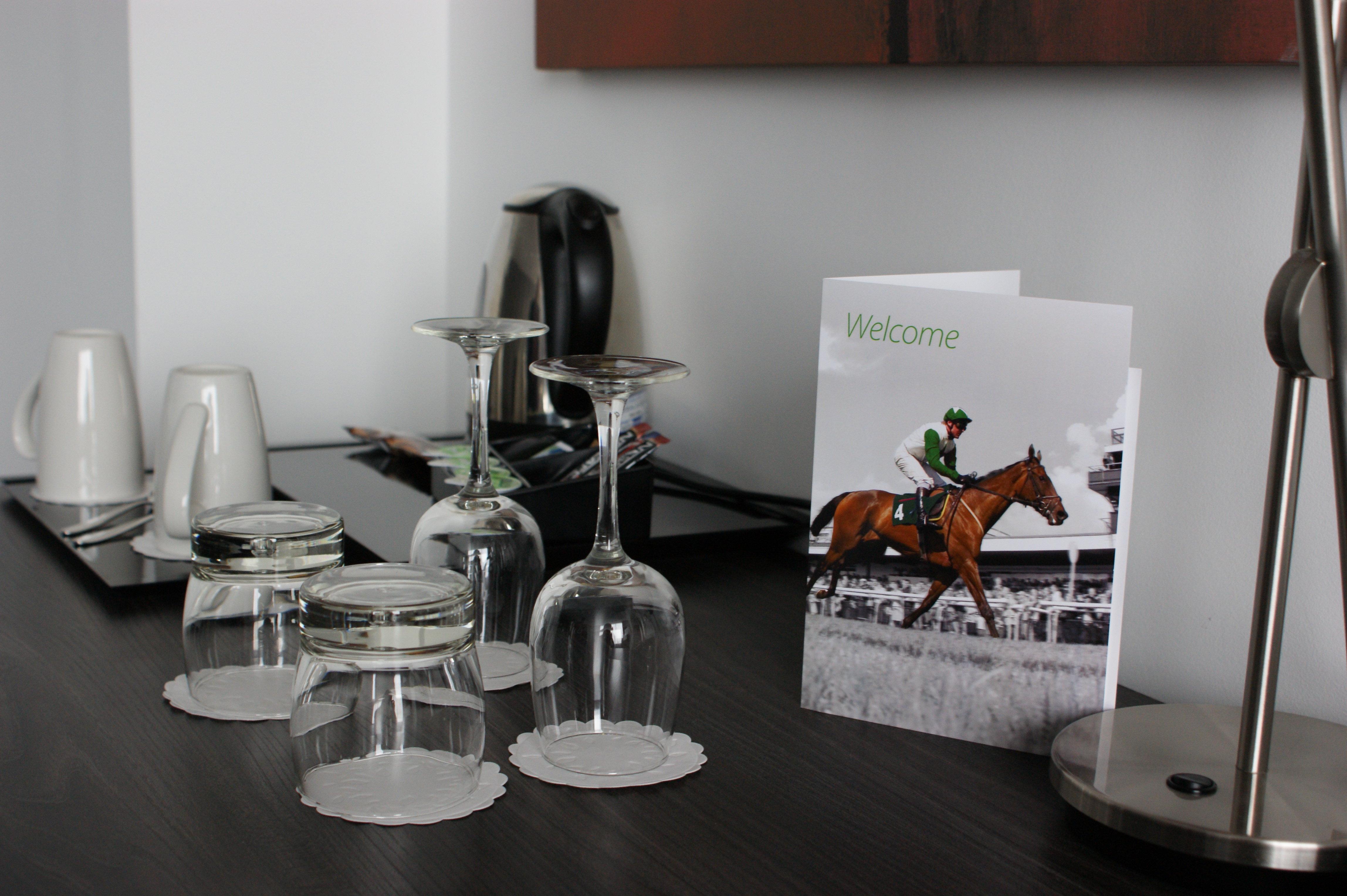 Holiday Inn Huntingdon Racecourse By Ihg Exterior foto